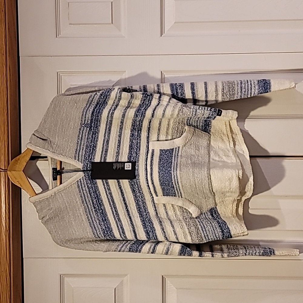 LIRA Blue and Gray Striped Sweater
